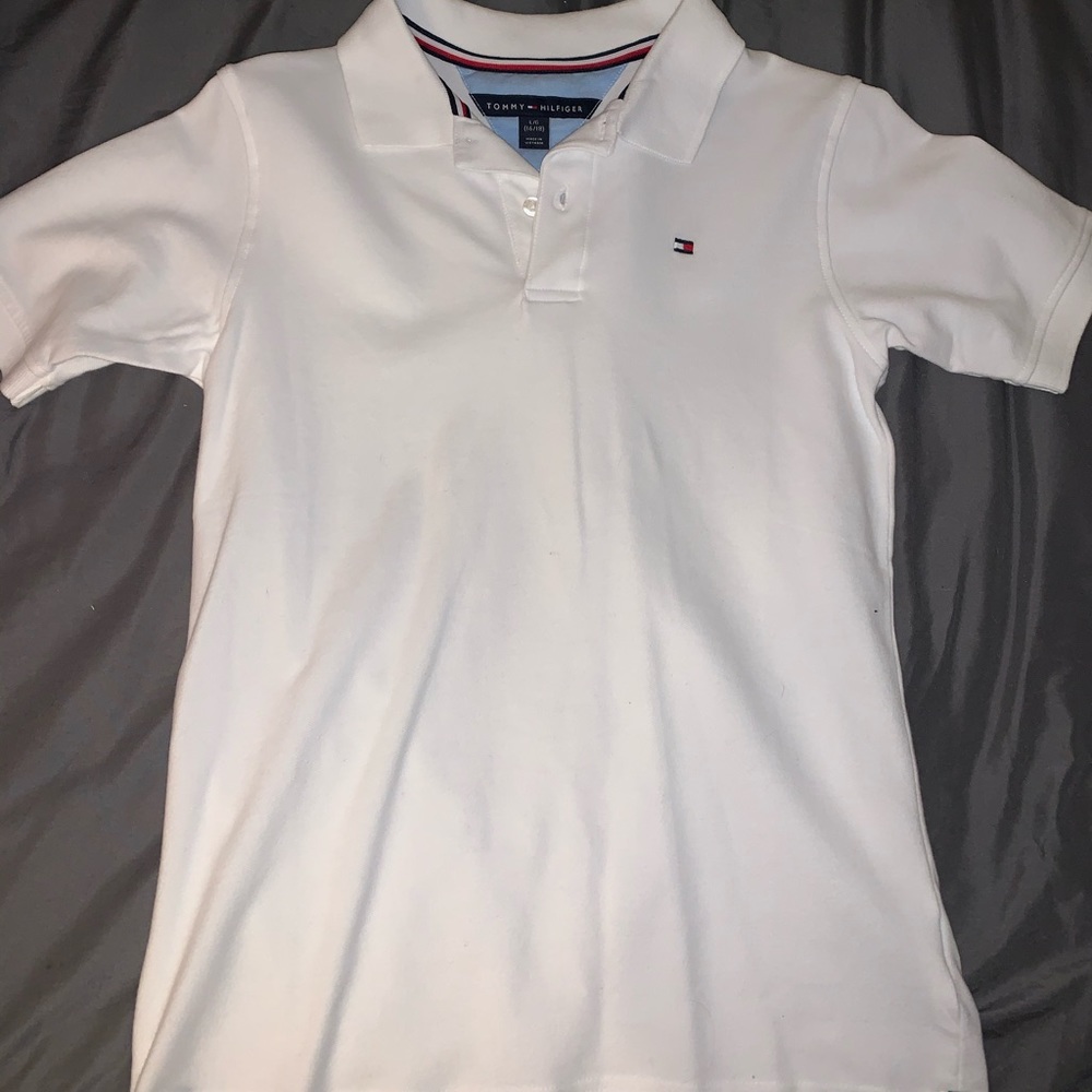 Tommy Hilfiger collared shirt